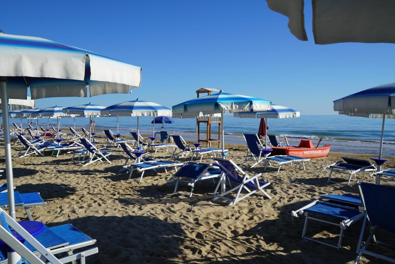 Onda Hotel Silvi Marina Exterior photo